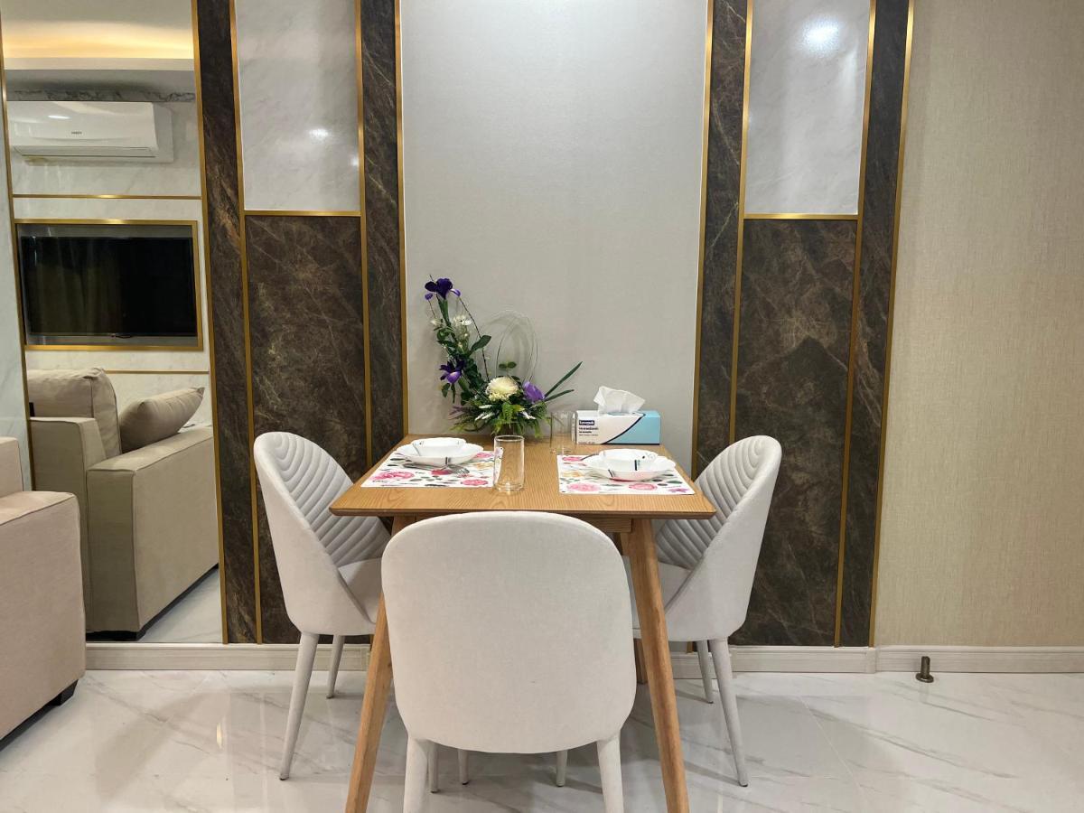 Romantic Beach Apartment芭堤雅水系高档酒店式公寓可做饭 جومتين بيتش المظهر الخارجي الصورة